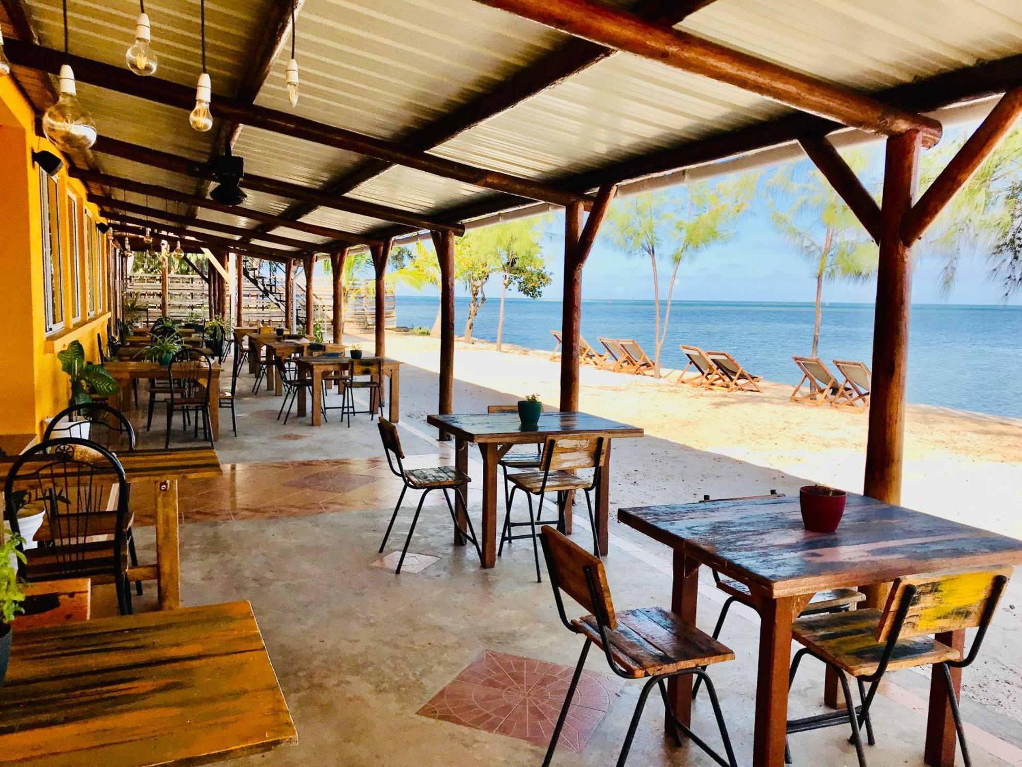 Bon Vivant Front De Mer - Ile Rodrigues Port Mathurin Extérieur photo